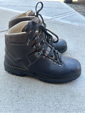 Meindl Hiking Boots